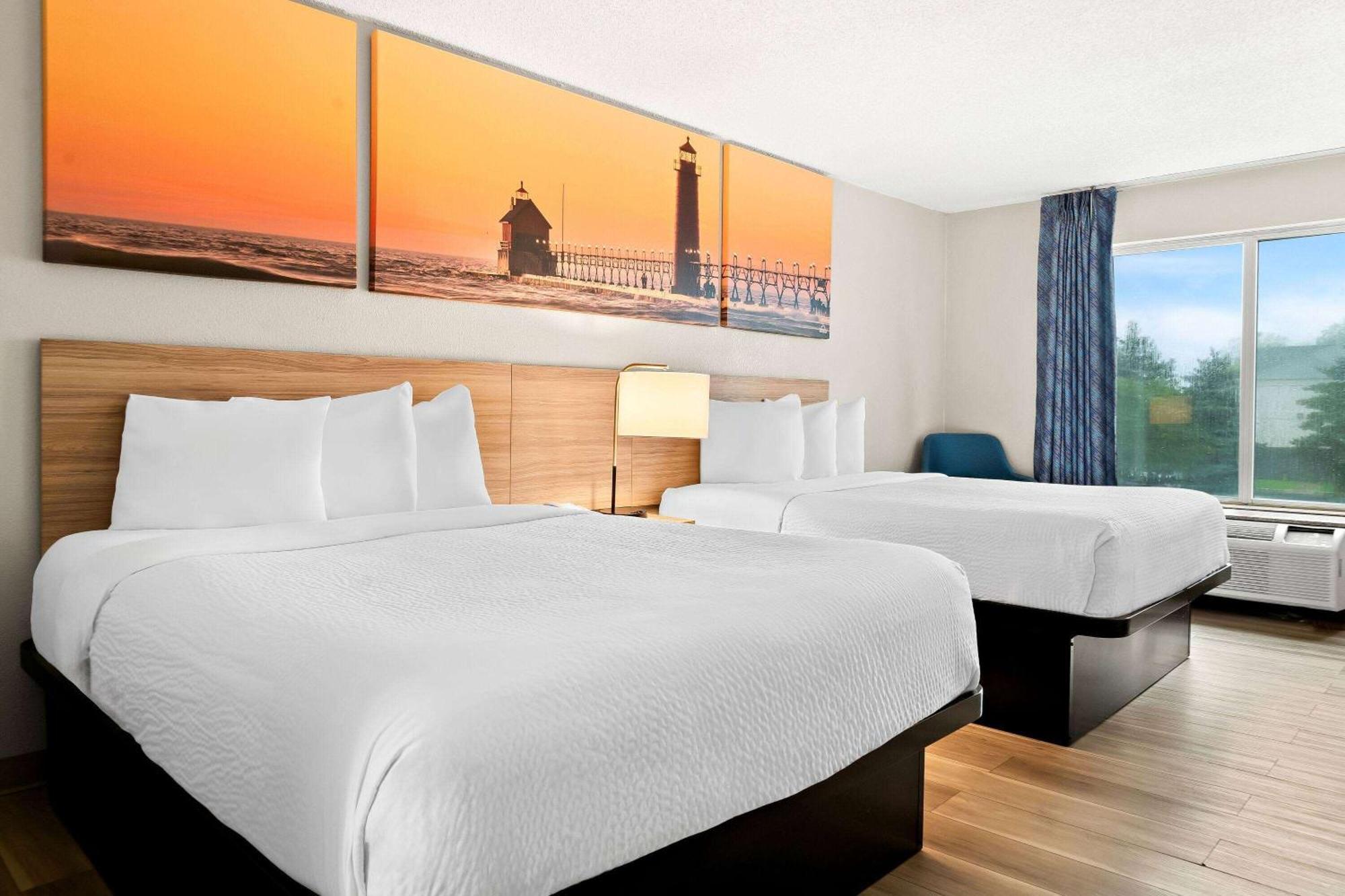 Days Inn & Suites By Wyndham Уоррен Экстерьер фото